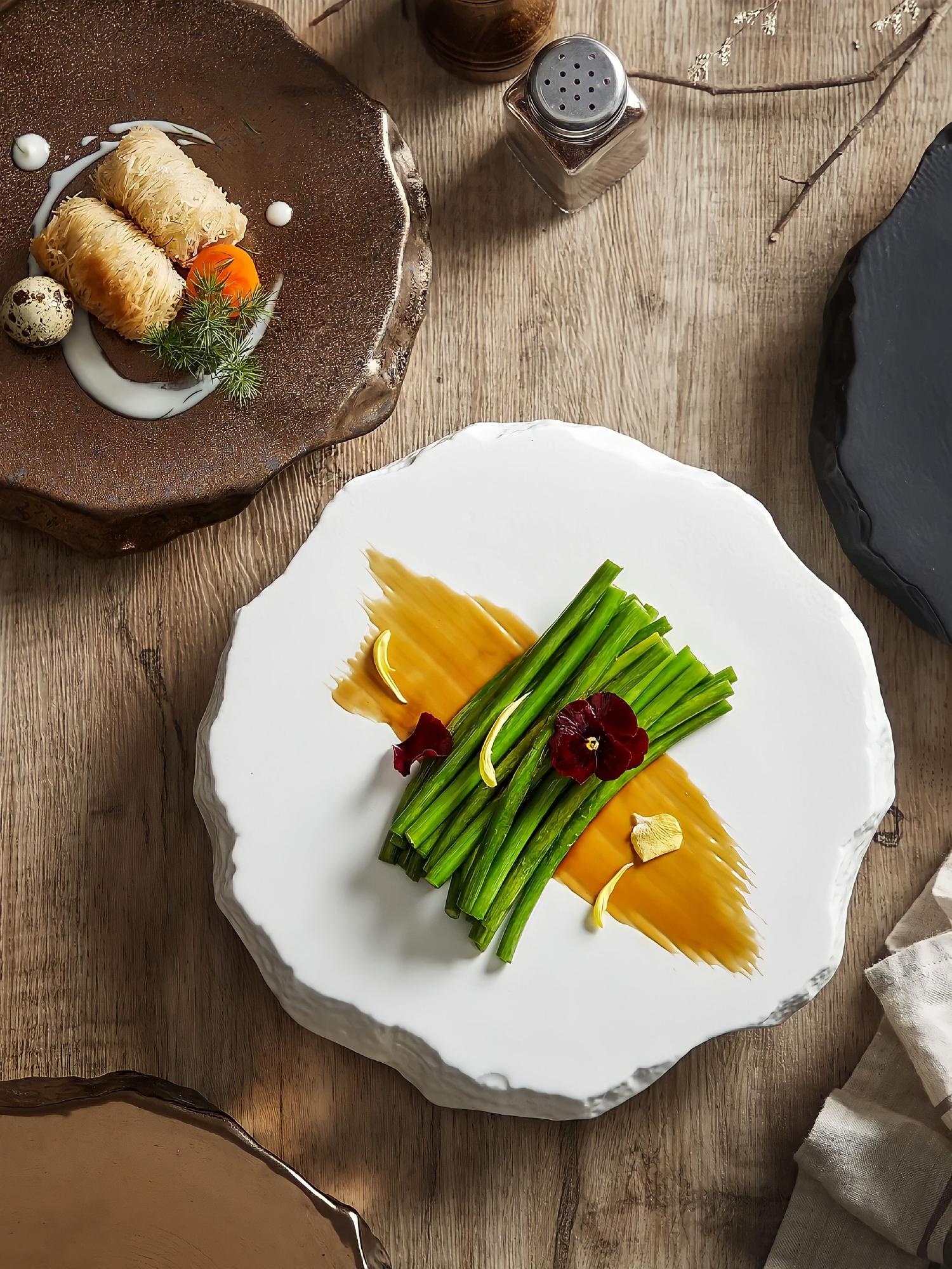 Kleine Gourmet-Platte mit schnellen Zutaten